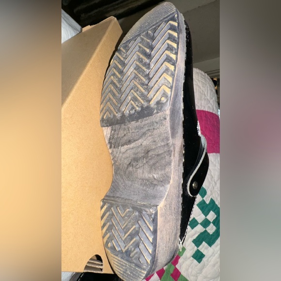 Hanna Andersson Black Patent Leather Snowflake Wooden Clogs Sz -11 (euro sz42) - Picture 13 of 15